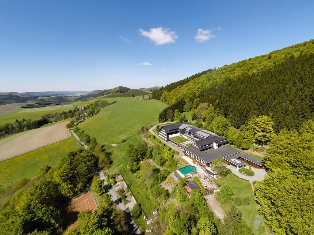 Waldhaus Ohlenbach Hotel Schmallenberg Exterior photo